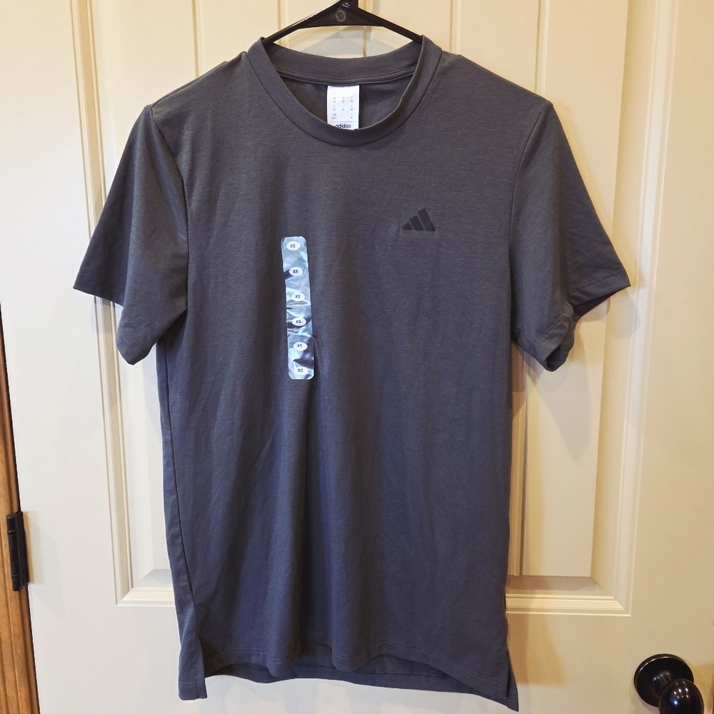 Adidas Men's M Axis Tee 3.0, Legend Ivy, Size XS Workour Gym Lightweight New